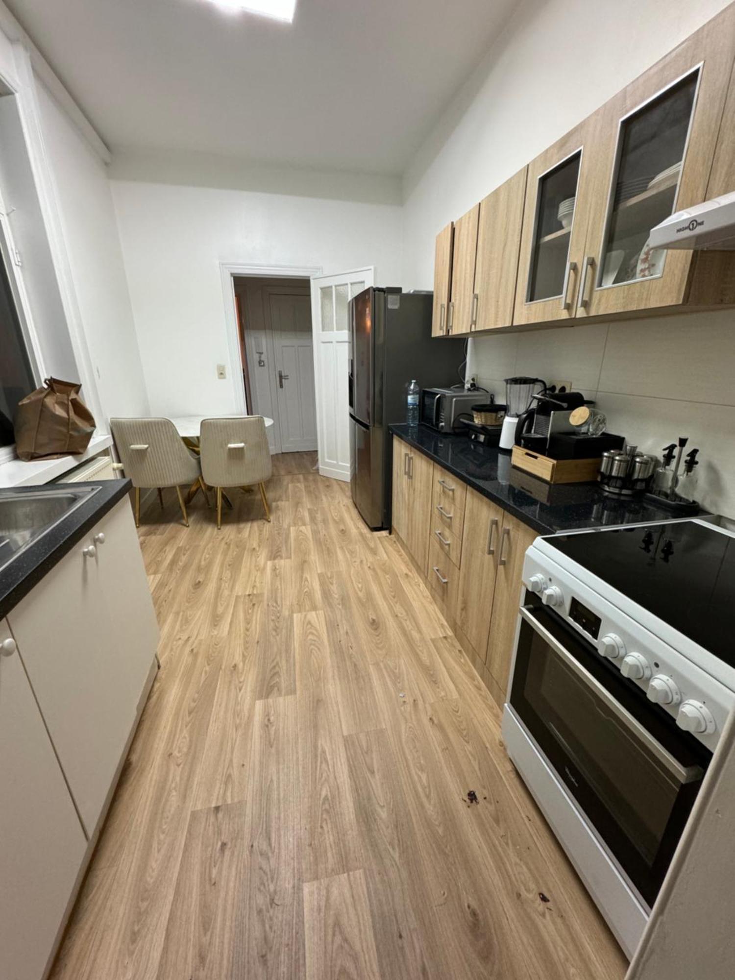 Appartement 2 Chambre Luxueuse A Jette 布鲁塞尔 外观 照片