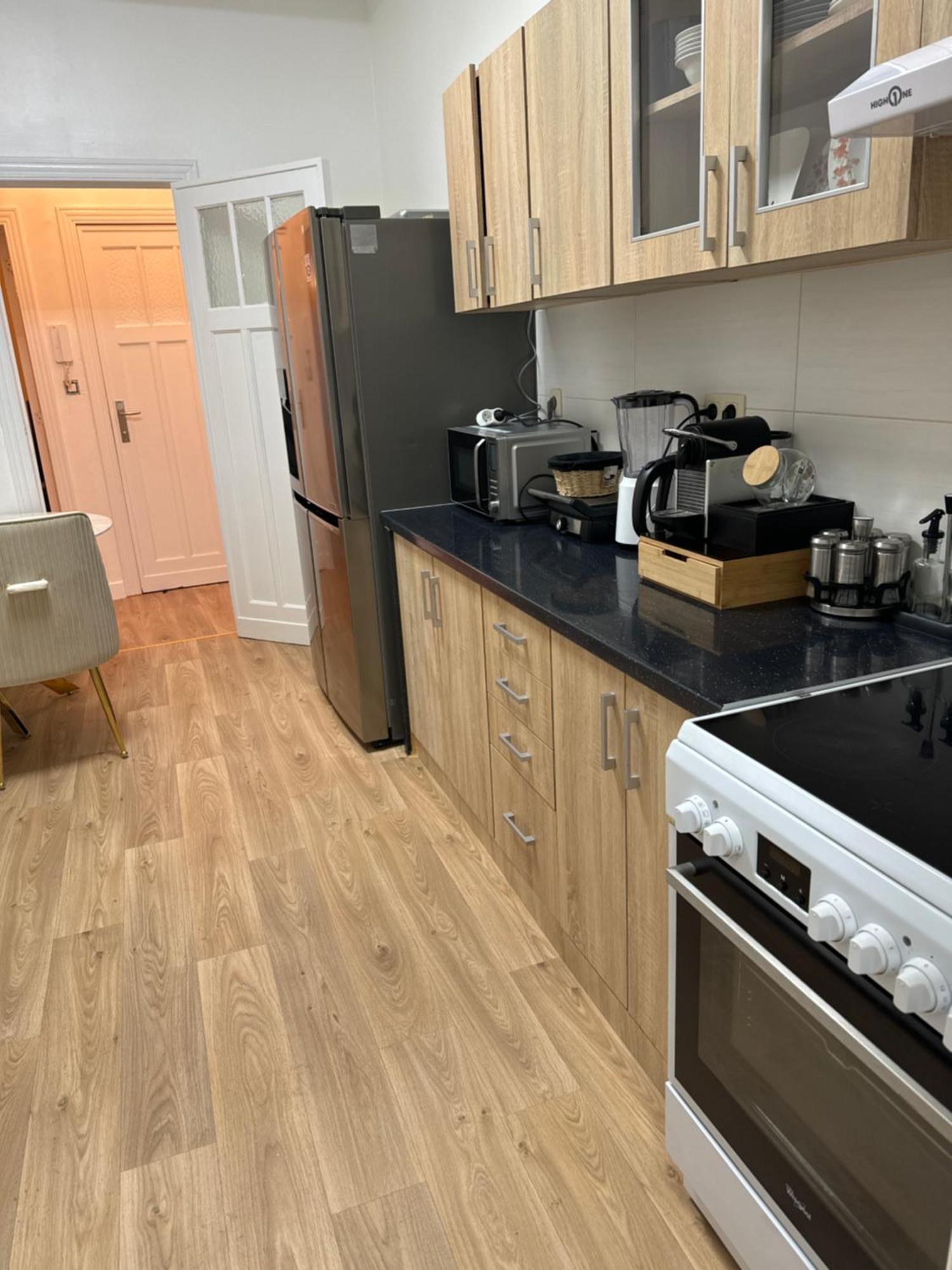 Appartement 2 Chambre Luxueuse A Jette 布鲁塞尔 外观 照片